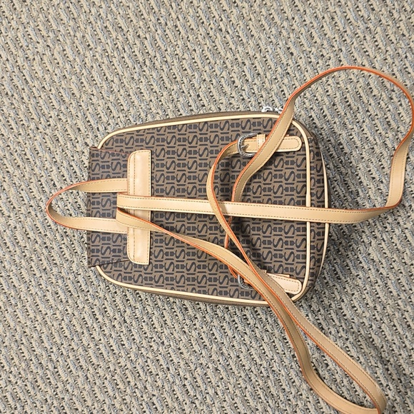 Cordan Leather Mini Backpack - Picture 4 of 8